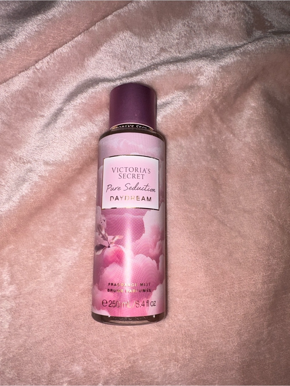 Victoria Secret Pure Seduction Daydream Fragrance Mist Bottle
